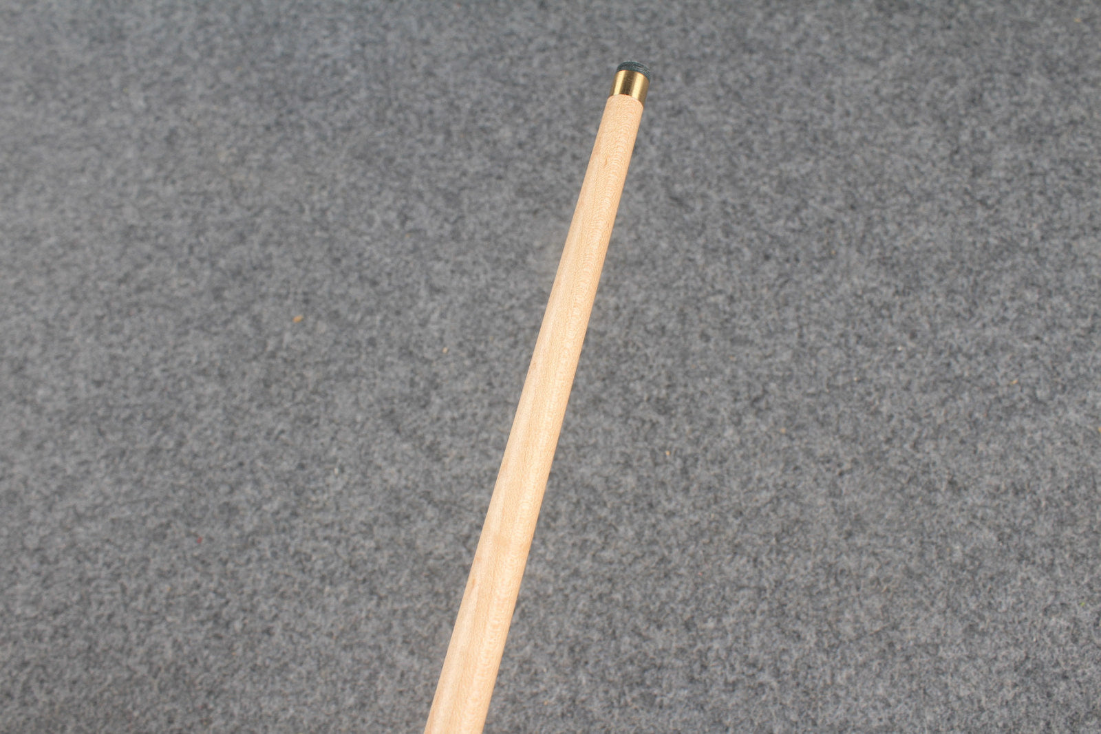 3/4 maple snooker cue #8941 WOODS CUES
