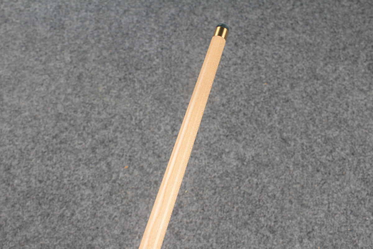 3/4 maple snooker cue #8942 WOODS CUES