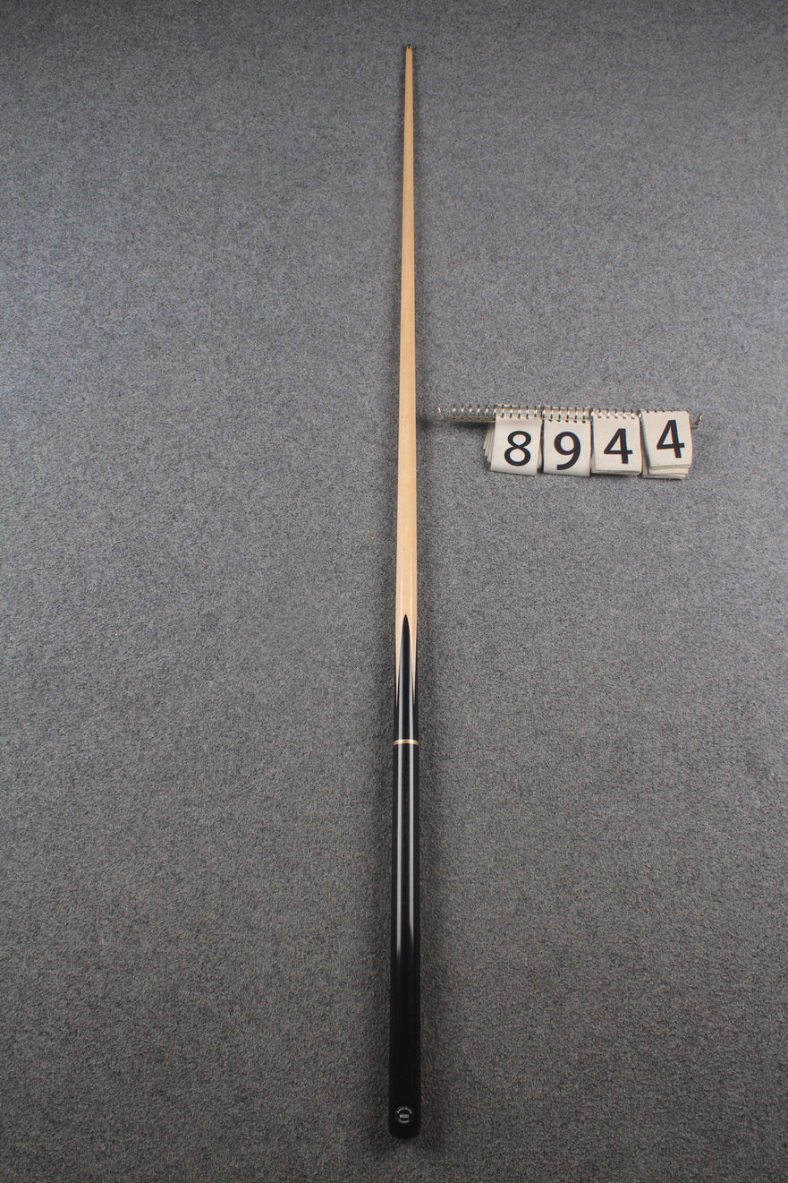 3/4 maple snooker cue #8944 WOODS CUES