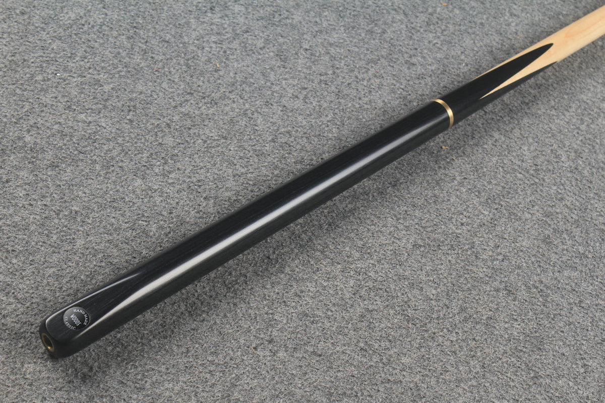 3/4 maple snooker cue #8945 WOODS CUES