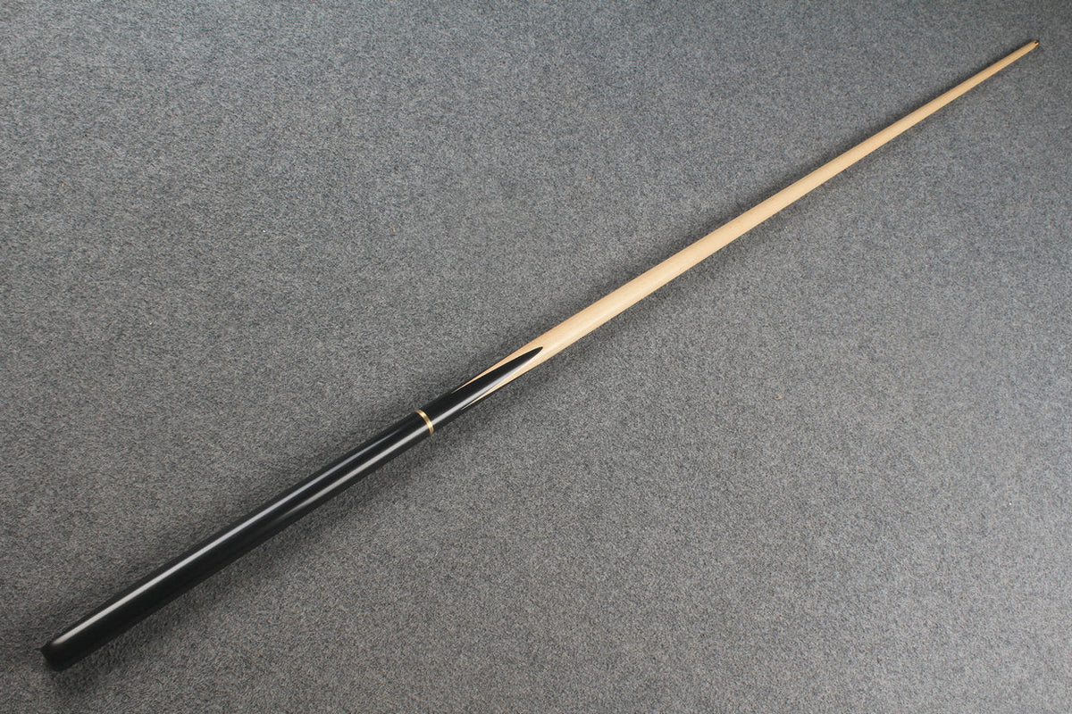 3/4 maple snooker cue #8945 WOODS CUES