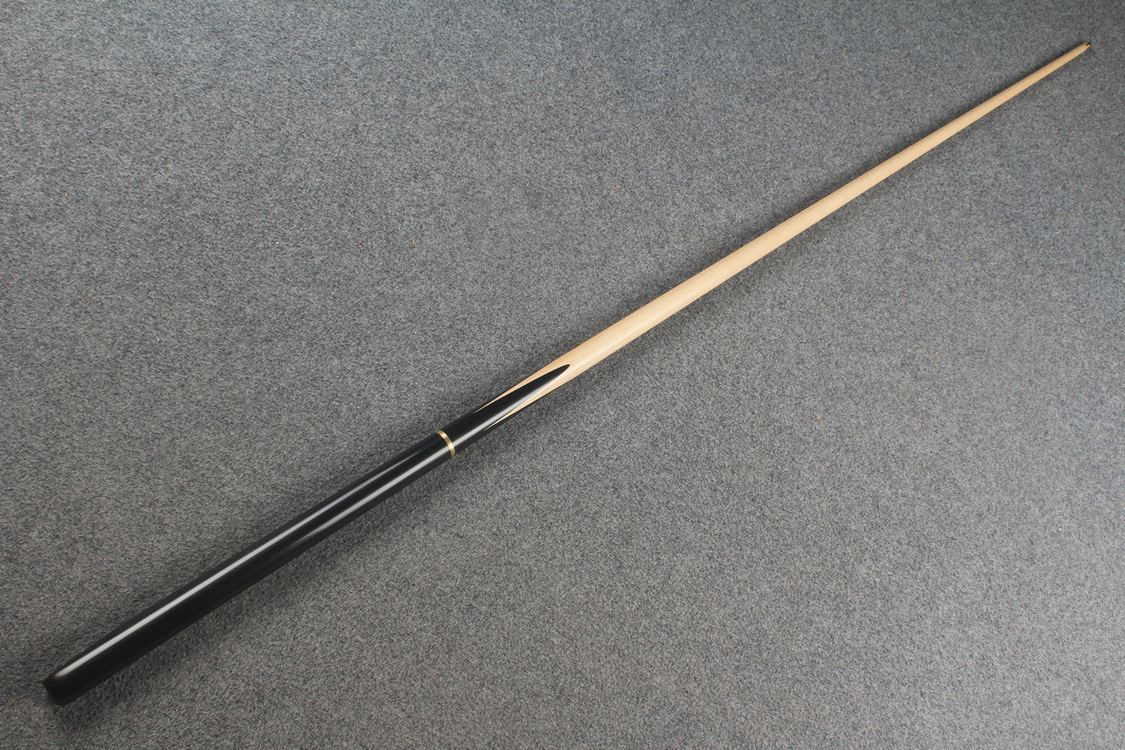 3/4 maple snooker cue #8945 WOODS CUES