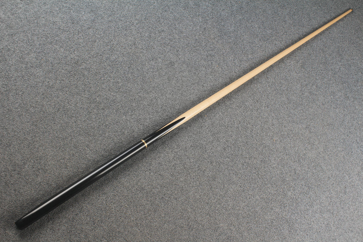 3/4 maple snooker cue #8946 WOODS CUES