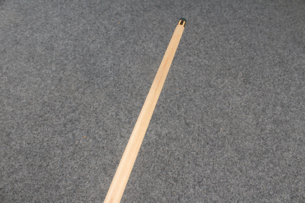 3/4 maple snooker cue #8946 WOODS CUES