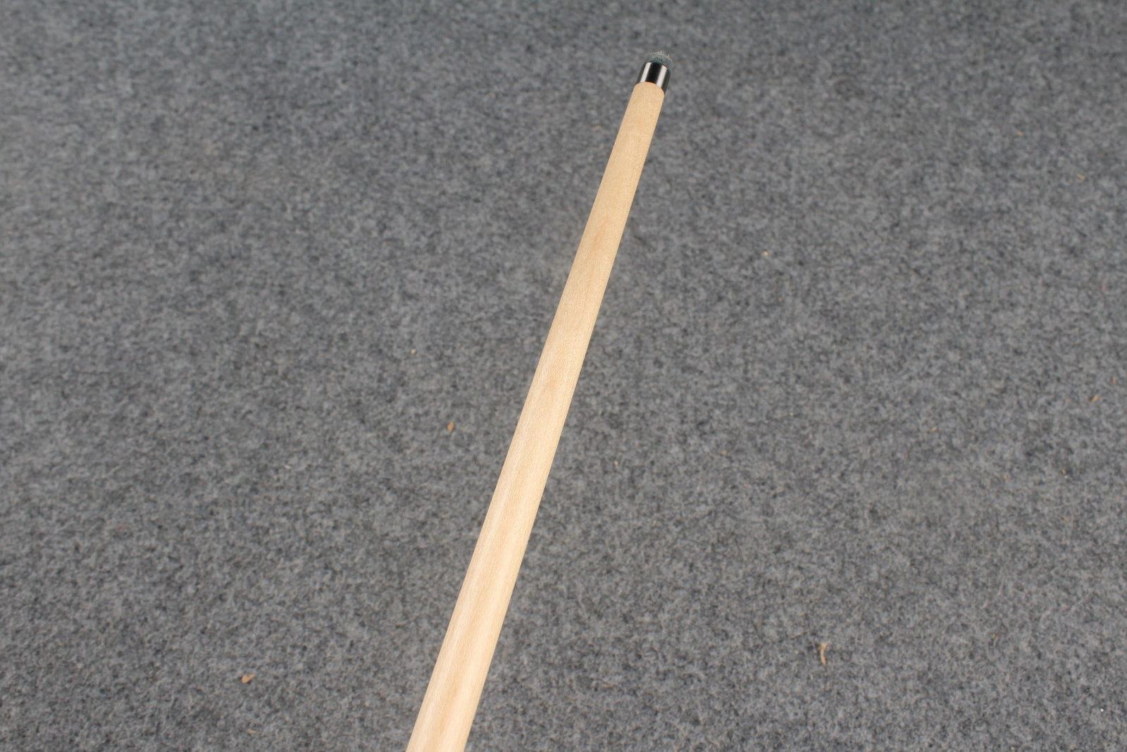 3/4 maple snooker cue #8949 WOODS CUES