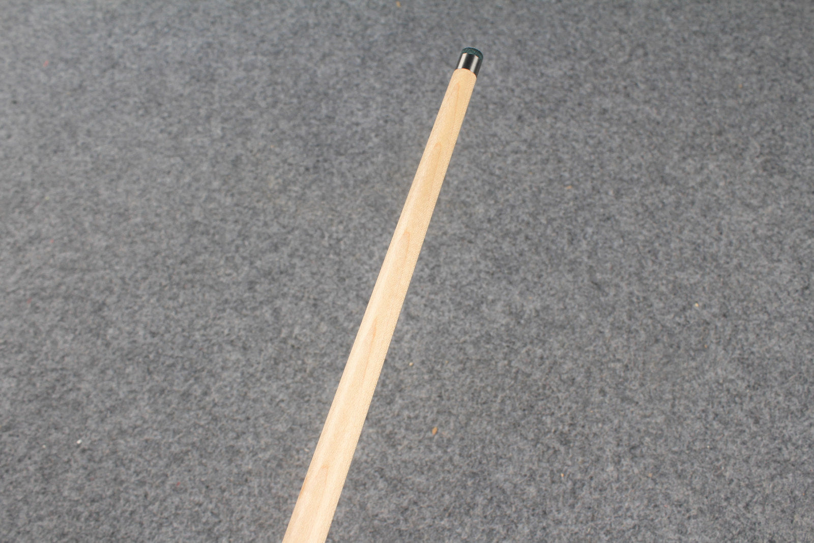 3/4 maple snooker cue #8953 WOODS CUES