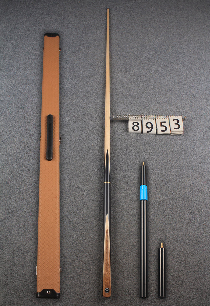 3/4 maple snooker cue #8953 WOODS CUES
