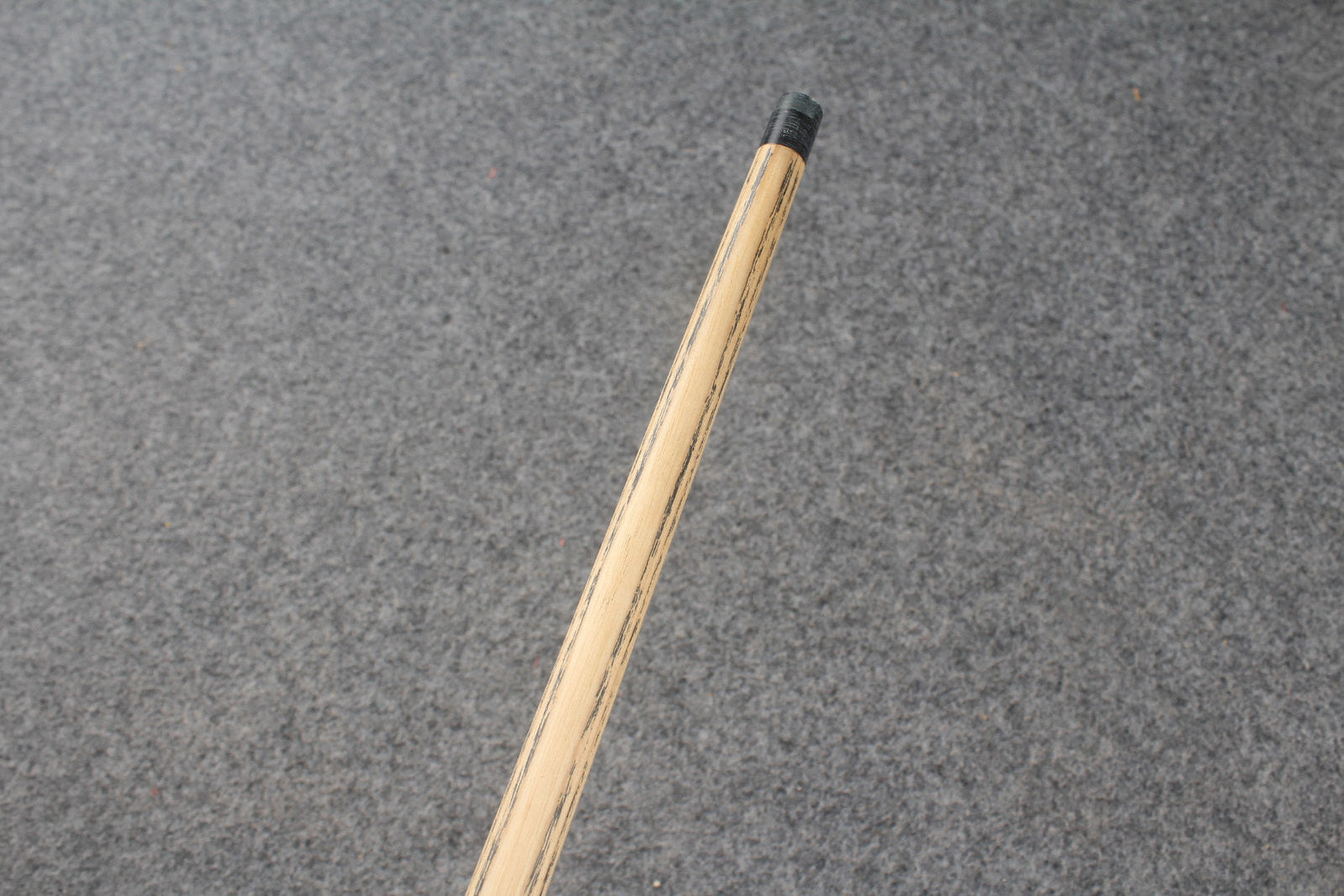 3/4 ash chinese 8 ball pool cue #9001 WOODS CUES