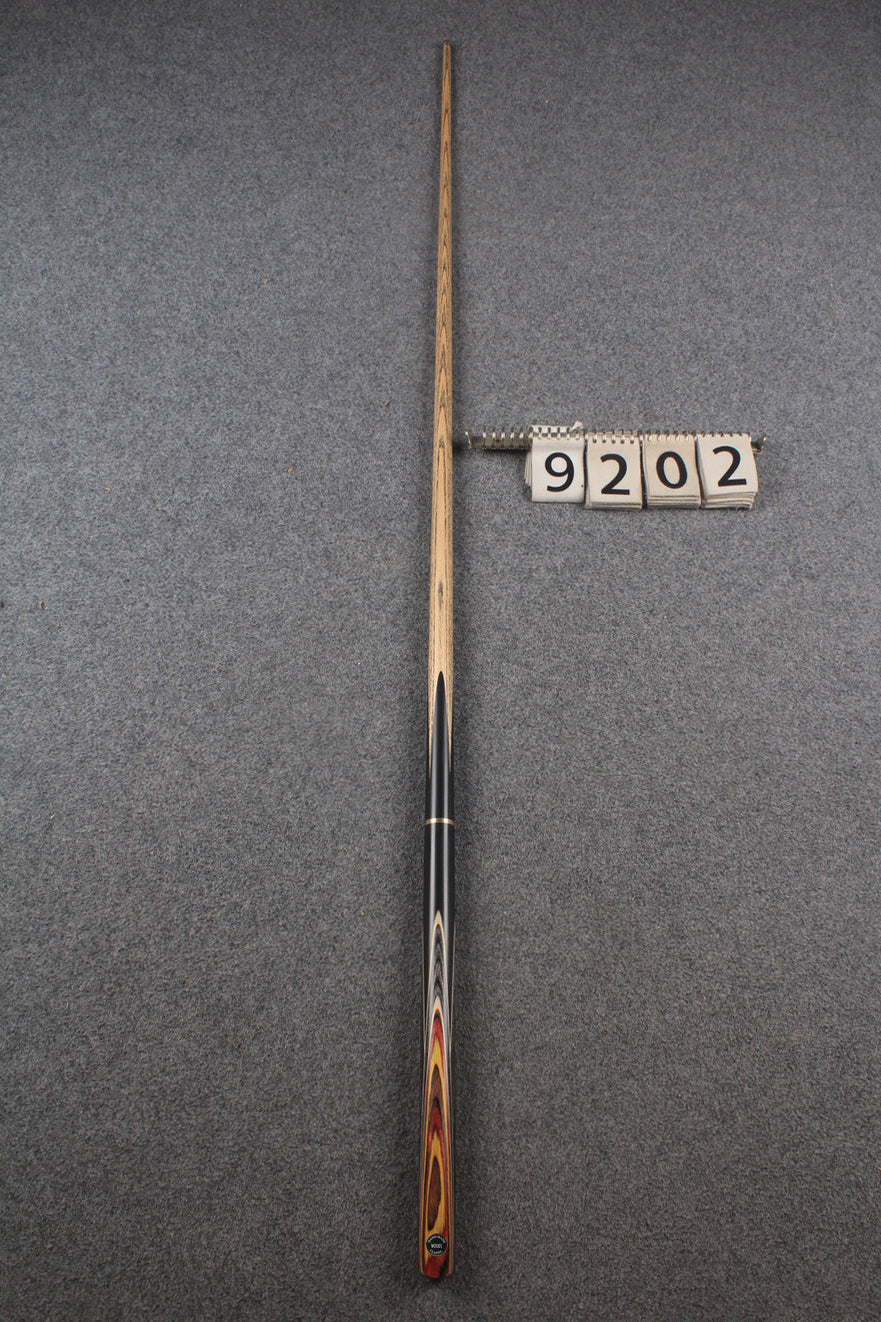 3/4 ash snooker cue #9202 WOODS CUES