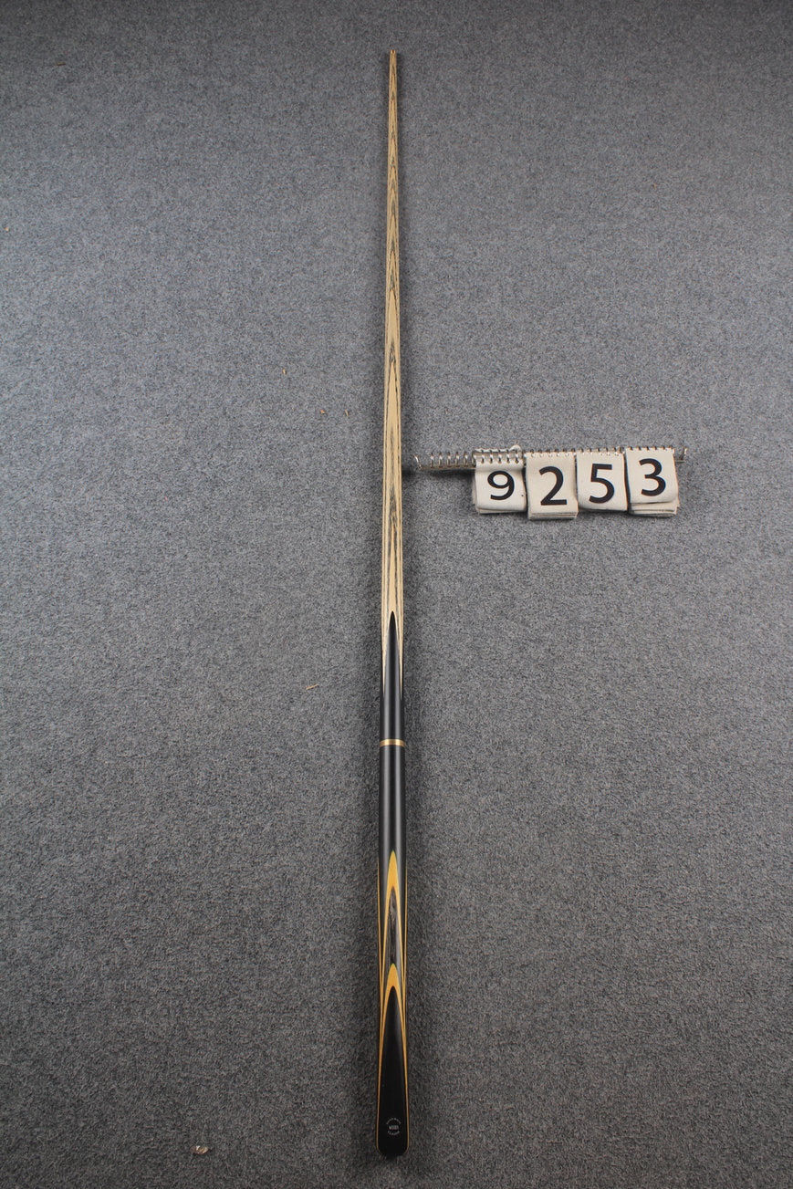 3/4 ash snooker cue #9253 WOODS CUES