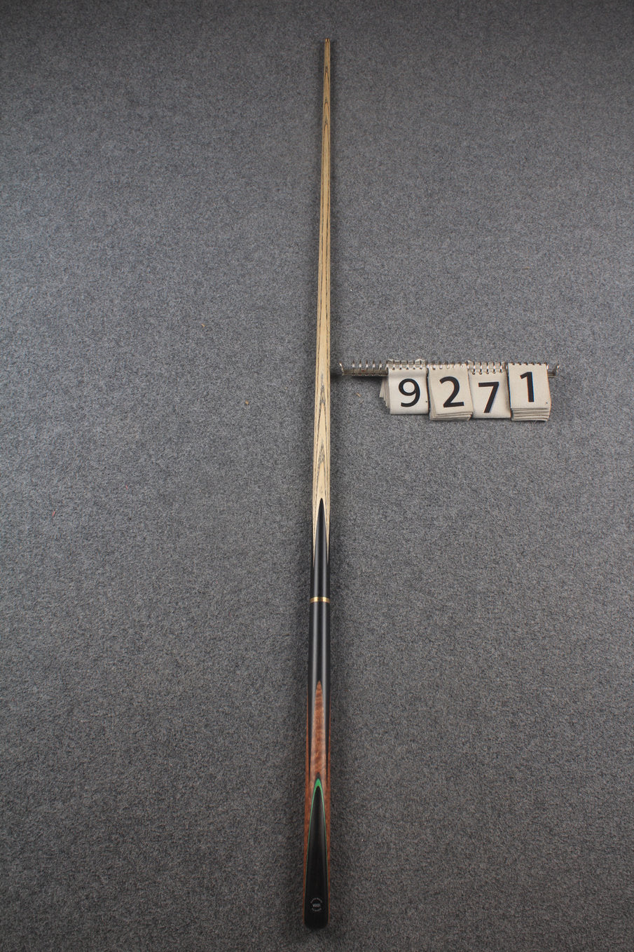 3/4 ash snooker cue #9271 WOODS CUES
