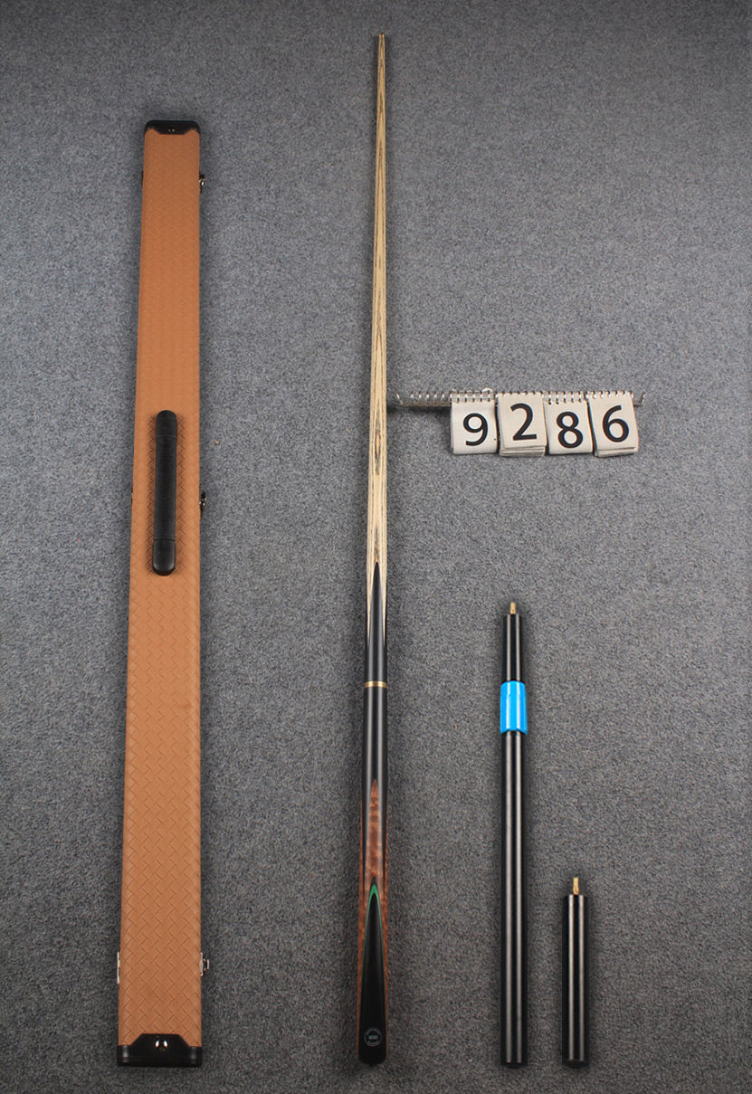 3/4 ash snooker cue #9286 WOODS CUES