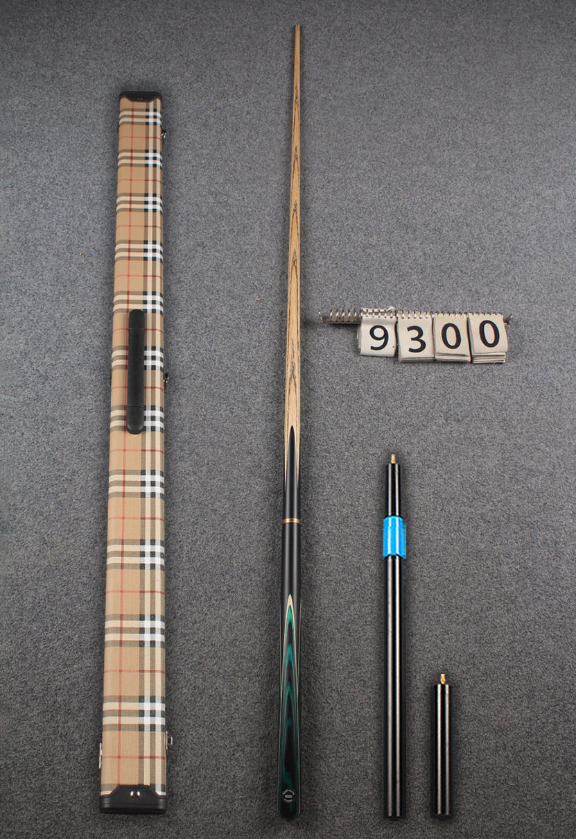 3/4 ash snooker cue #9300 WOODS CUES