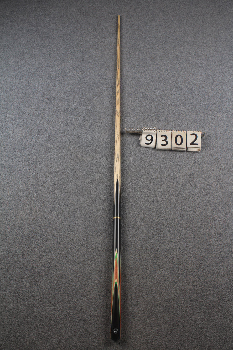 3/4 ash snooker cue #9302 WOODS CUES