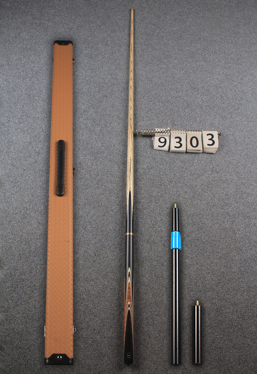 3/4 ash snooker cue #9303 WOODS CUES