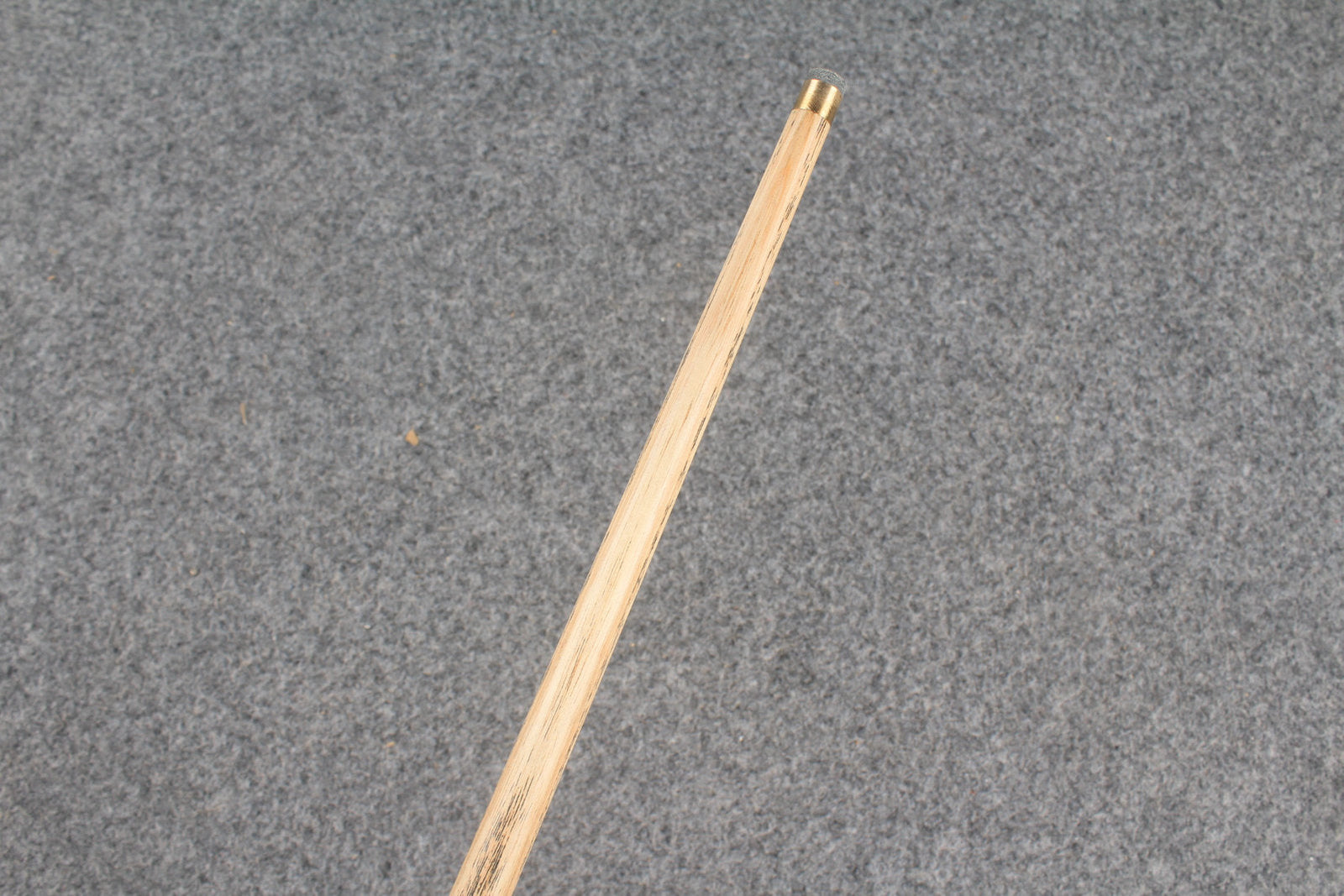 3/4 ash snooker cue #9304 WOODS CUES