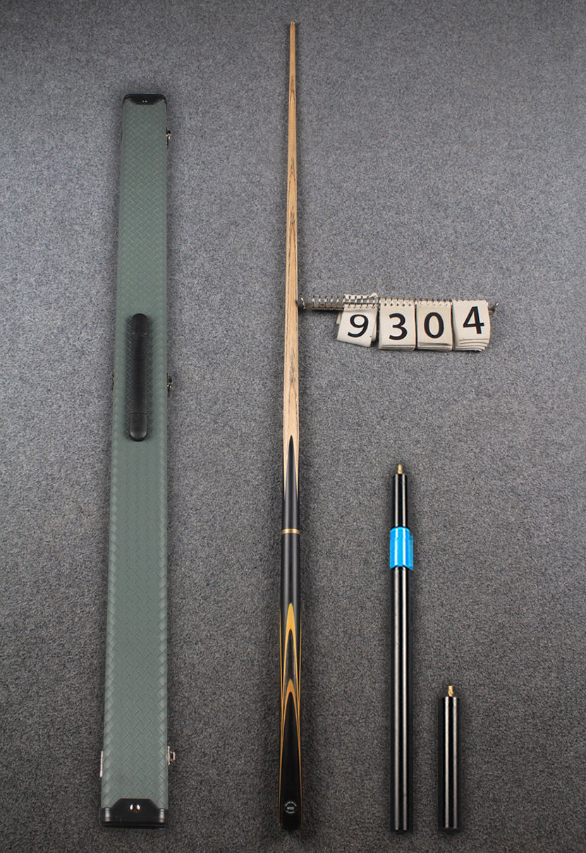 3/4 ash snooker cue #9304 WOODS CUES