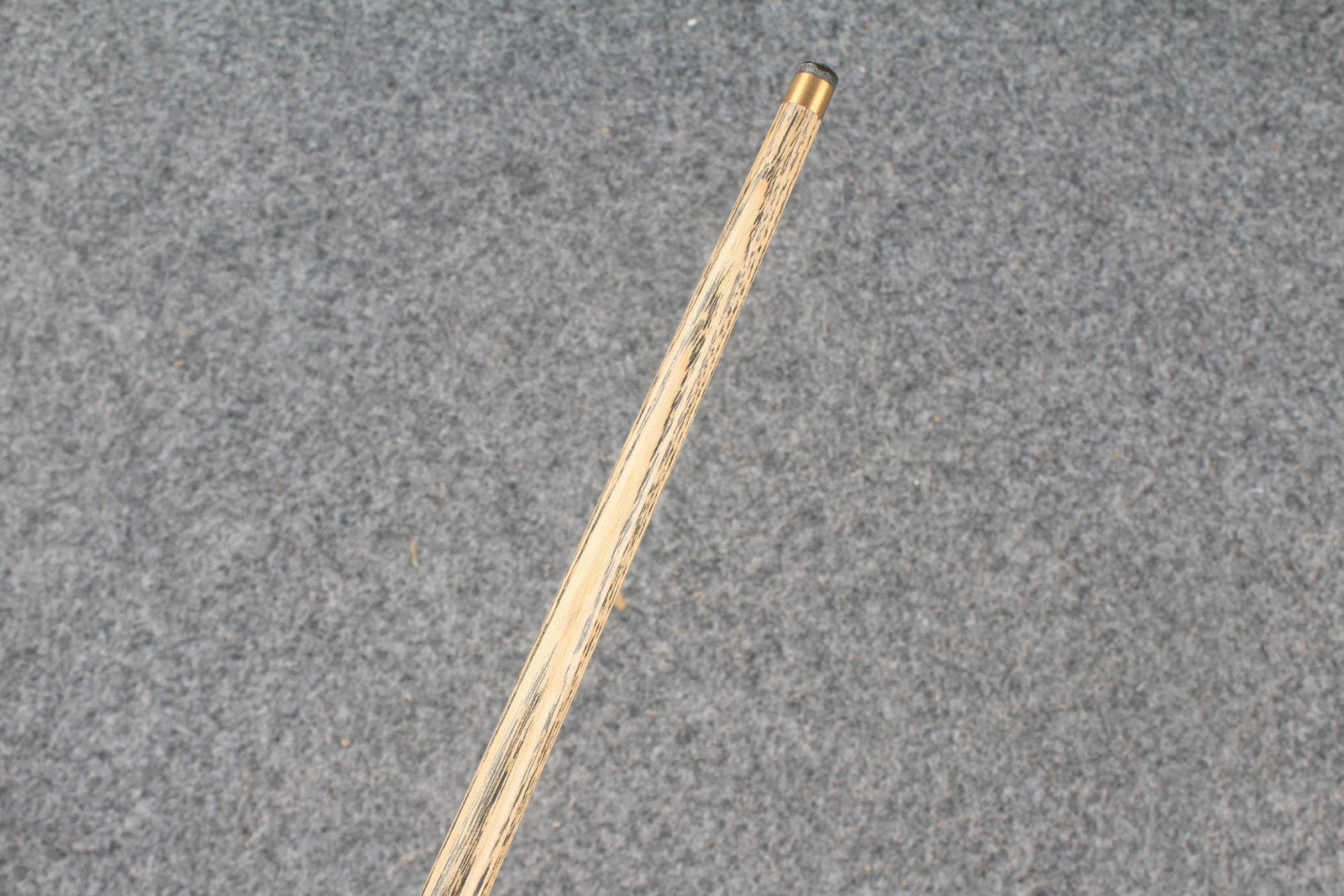 3/4 ash snooker cue #9305 WOODS CUES