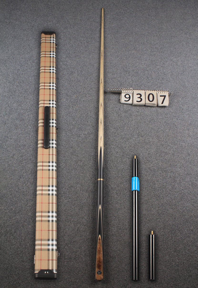 3/4 ash snooker cue #9307 WOODS CUES