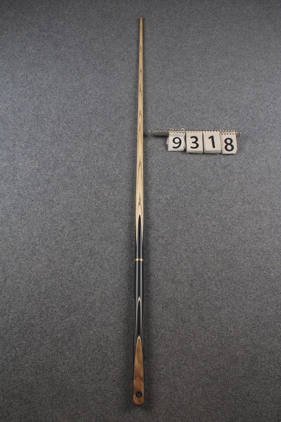 3/4 ash snooker cue #9318 WOODS CUES