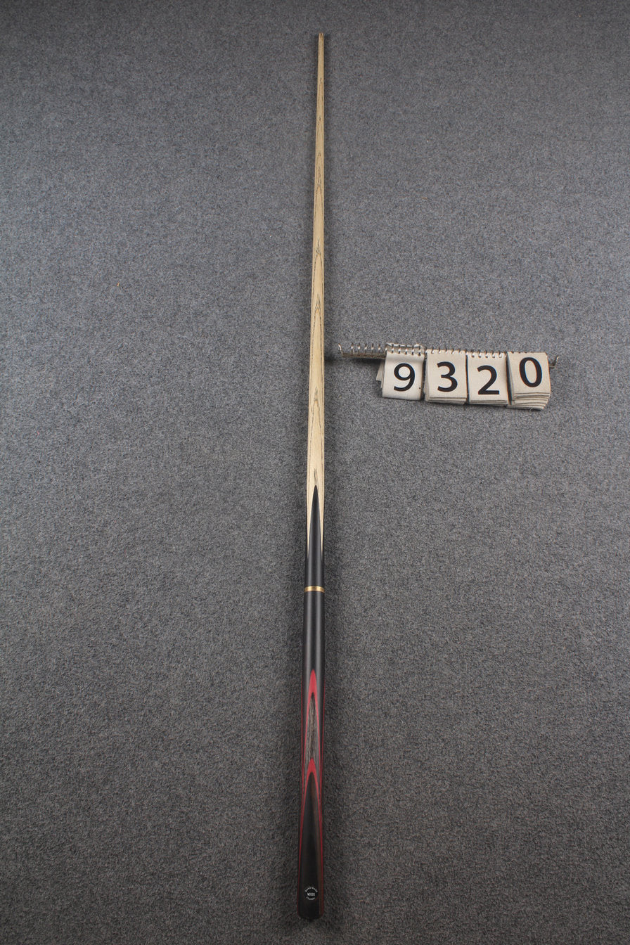 3/4 ash snooker cue #9320 WOODS CUES