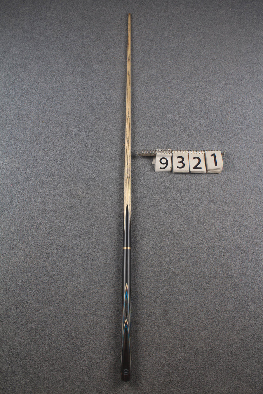 3/4 ash snooker cue #9321 WOODS CUES