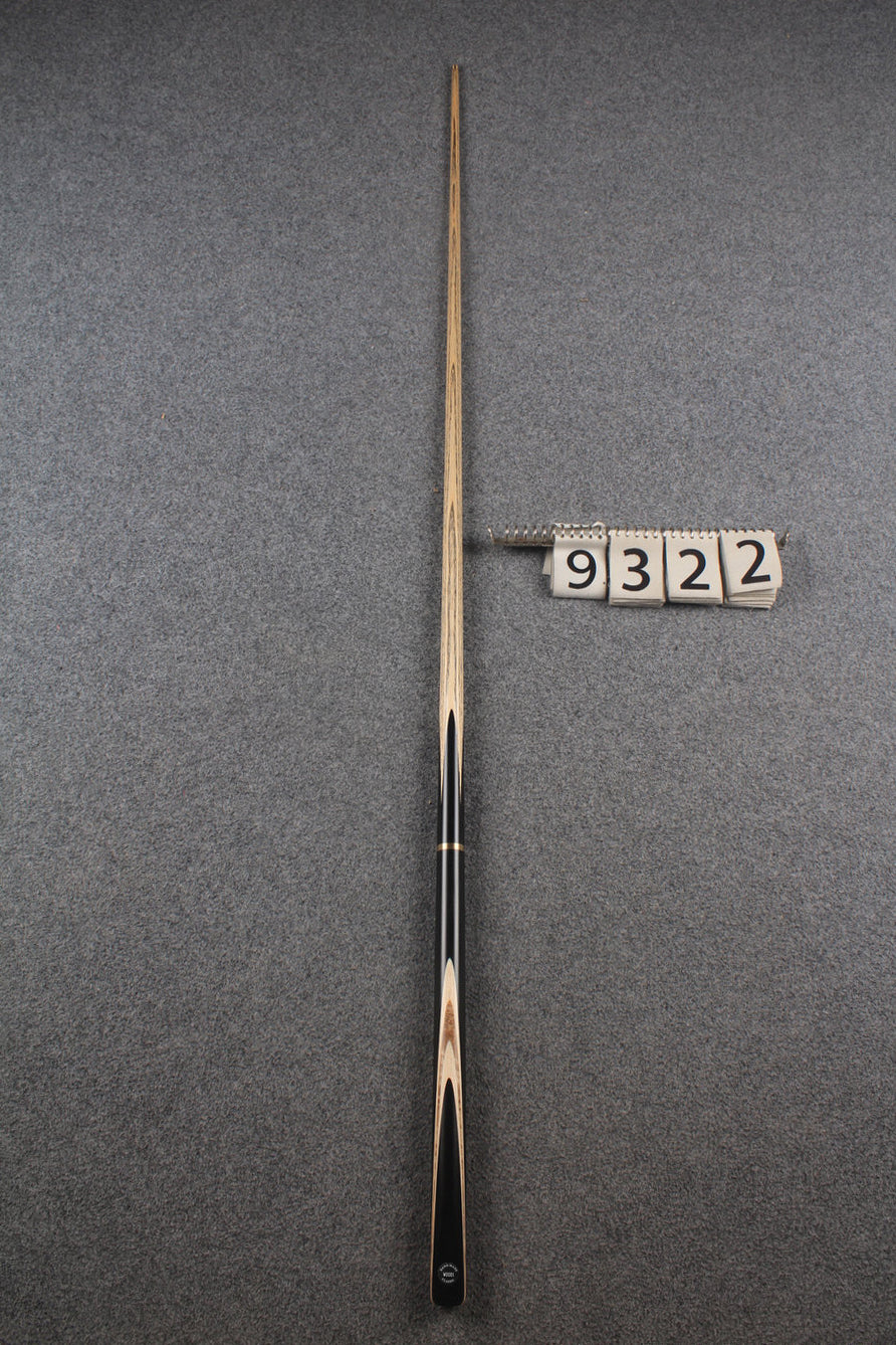 3/4 ash snooker cue #9322 WOODS CUES