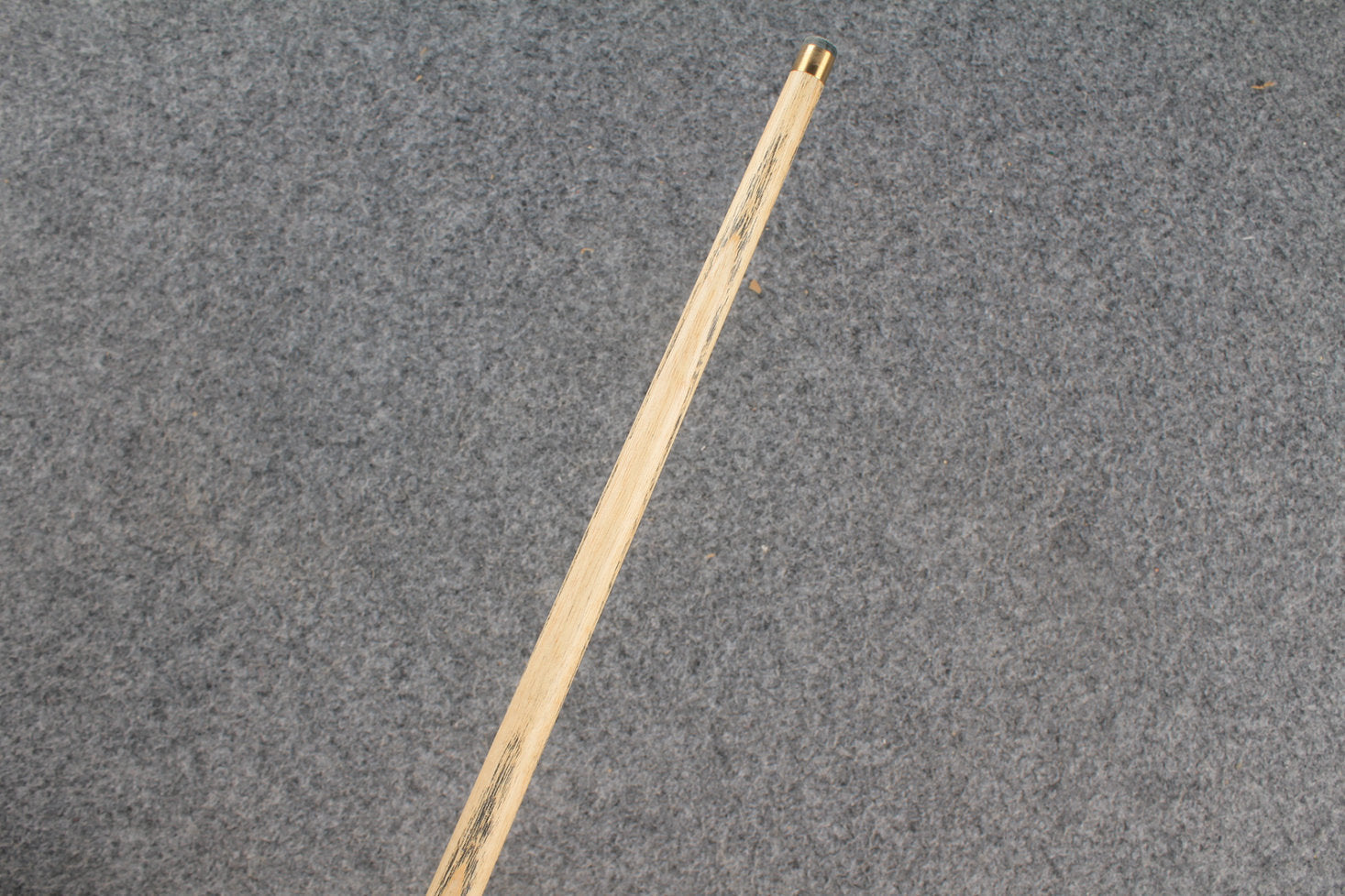 3/4 ash snooker cue #9325 WOODS CUES
