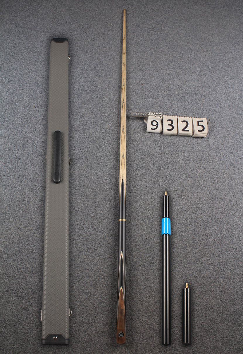 3/4 ash snooker cue #9325 WOODS CUES