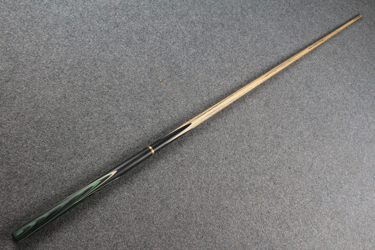 3/4 ash snooker cue #9326 WOODS CUES
