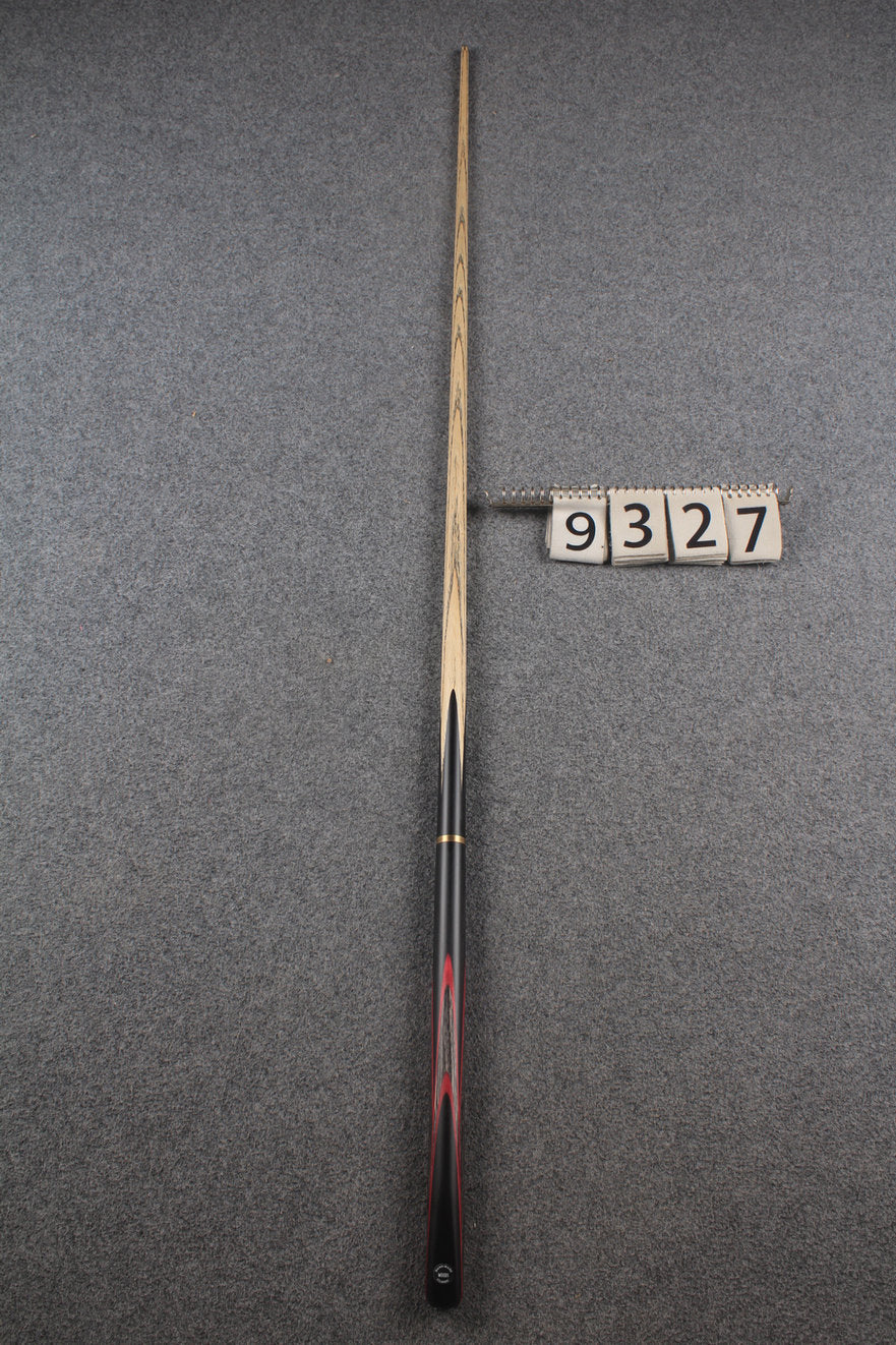 3/4 ash snooker cue #9327 WOODS CUES