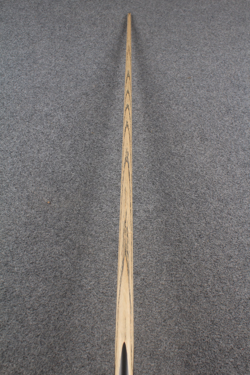 3/4 ash snooker cue #9327 WOODS CUES
