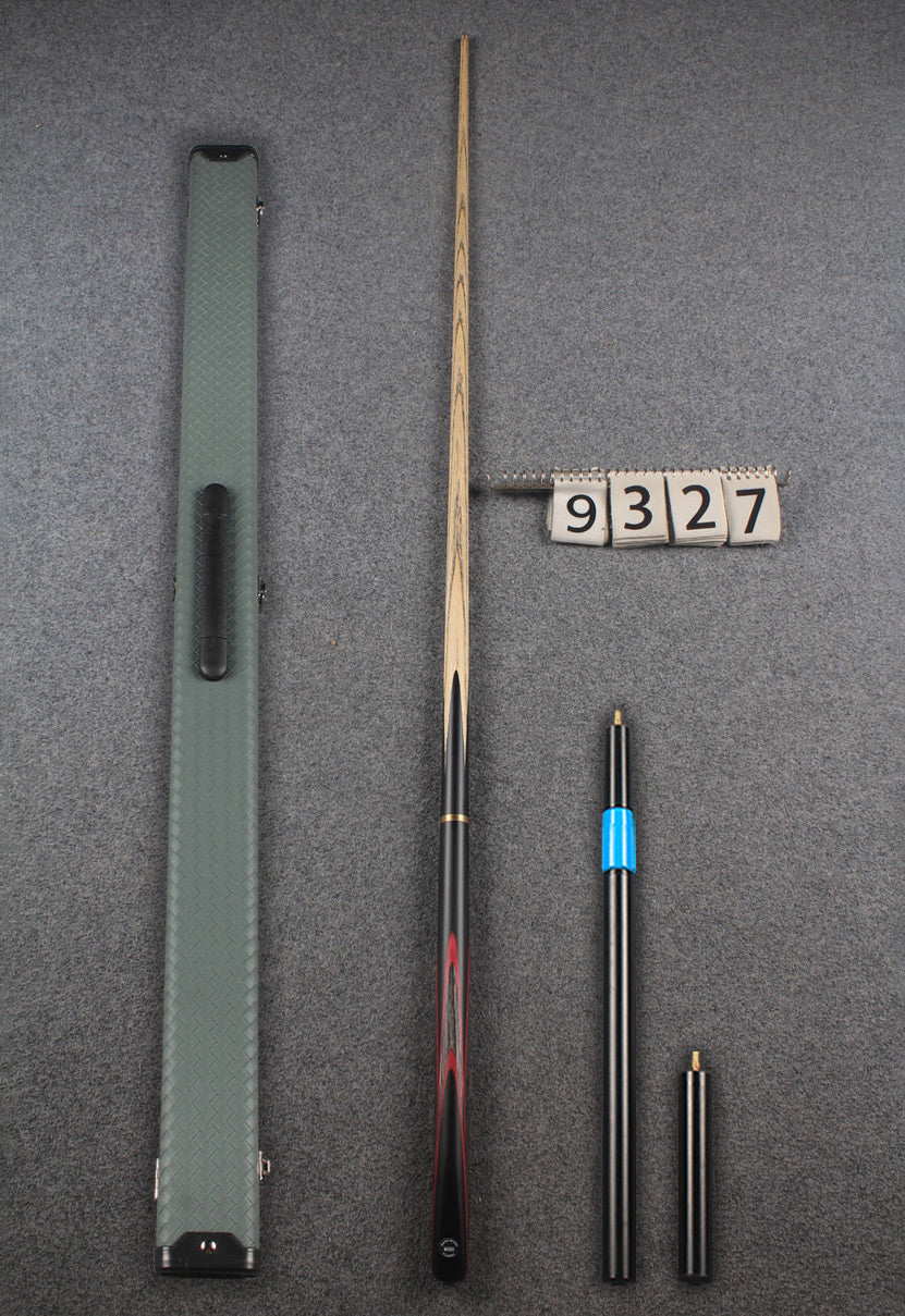3/4 ash snooker cue #9327 WOODS CUES