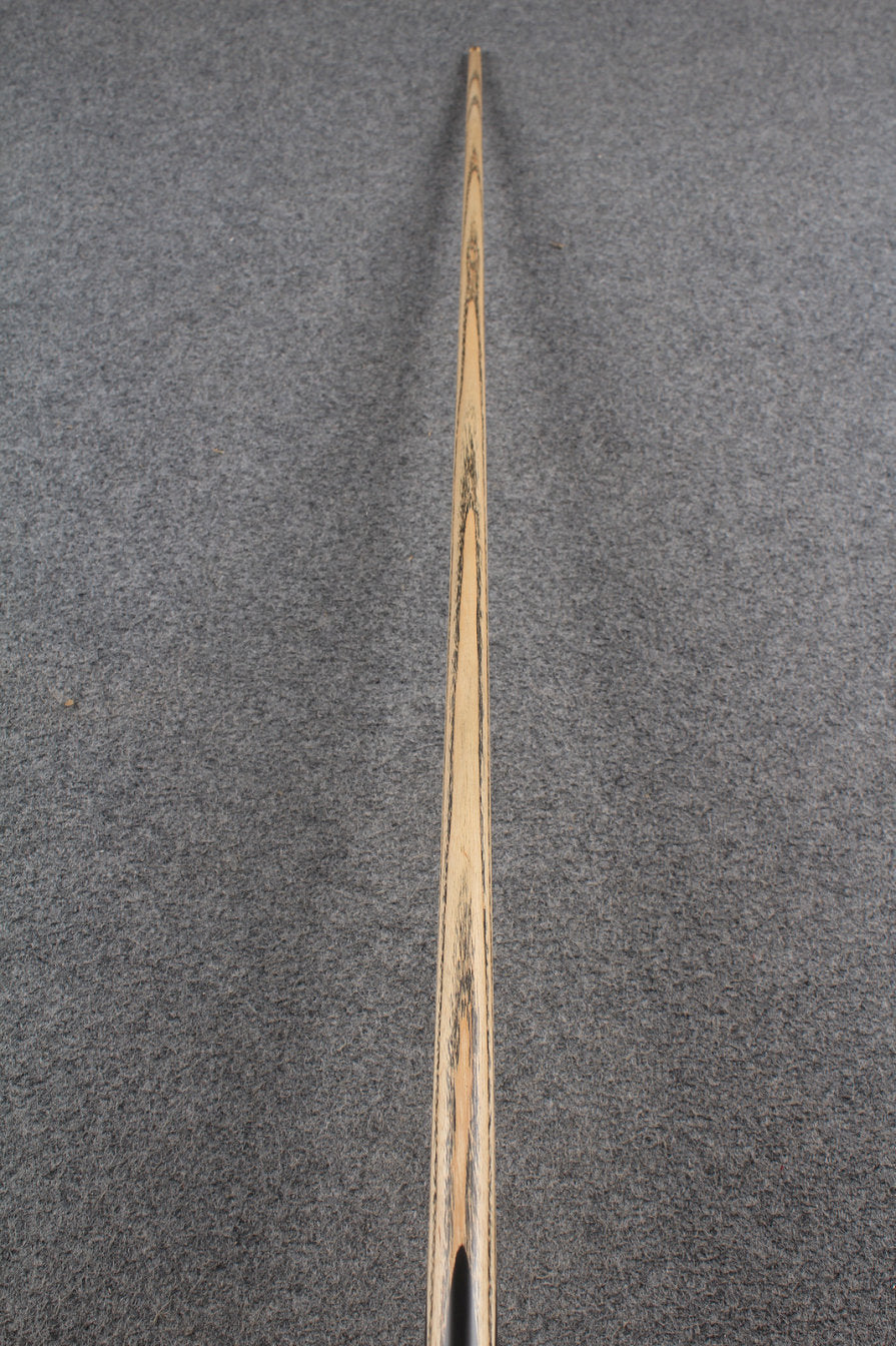 3/4 ash snooker cue #9328 WOODS CUES