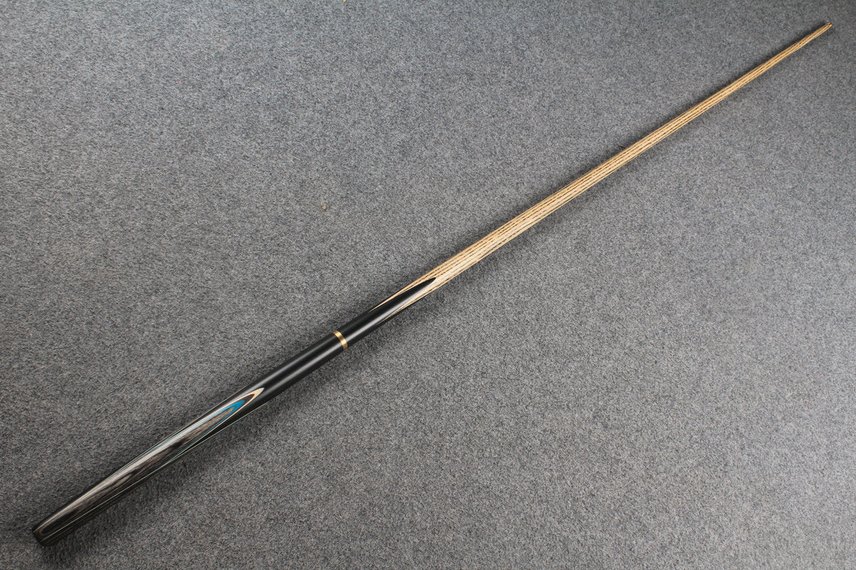3/4 ash snooker cue #9328 WOODS CUES