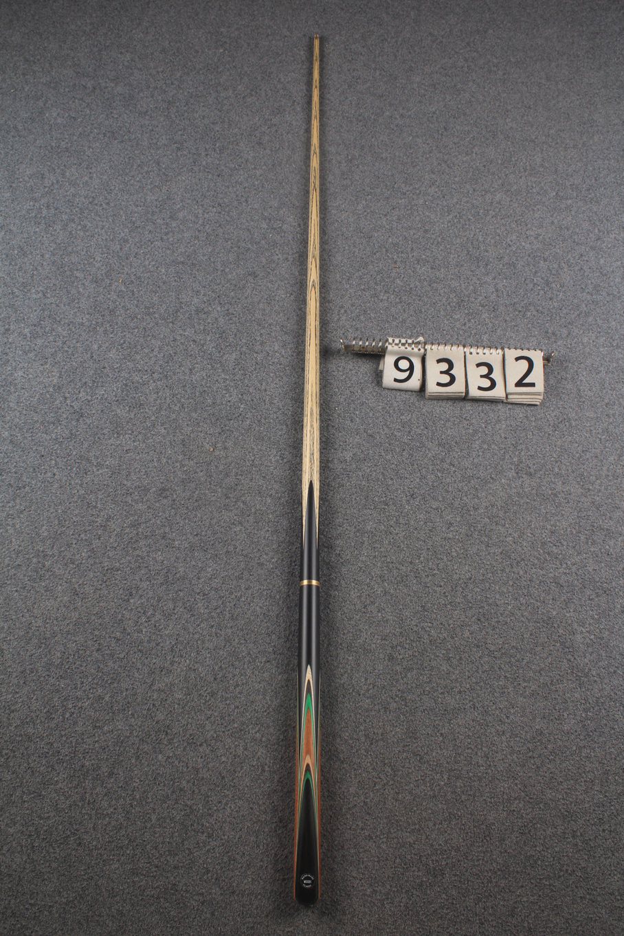 3/4 ash snooker cue #9332 WOODS CUES