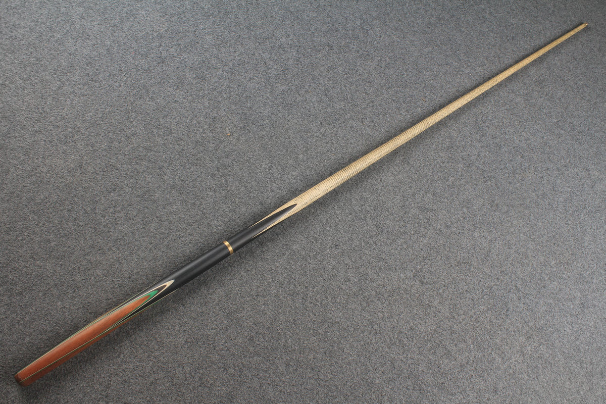 3/4 ash snooker cue #9332 WOODS CUES