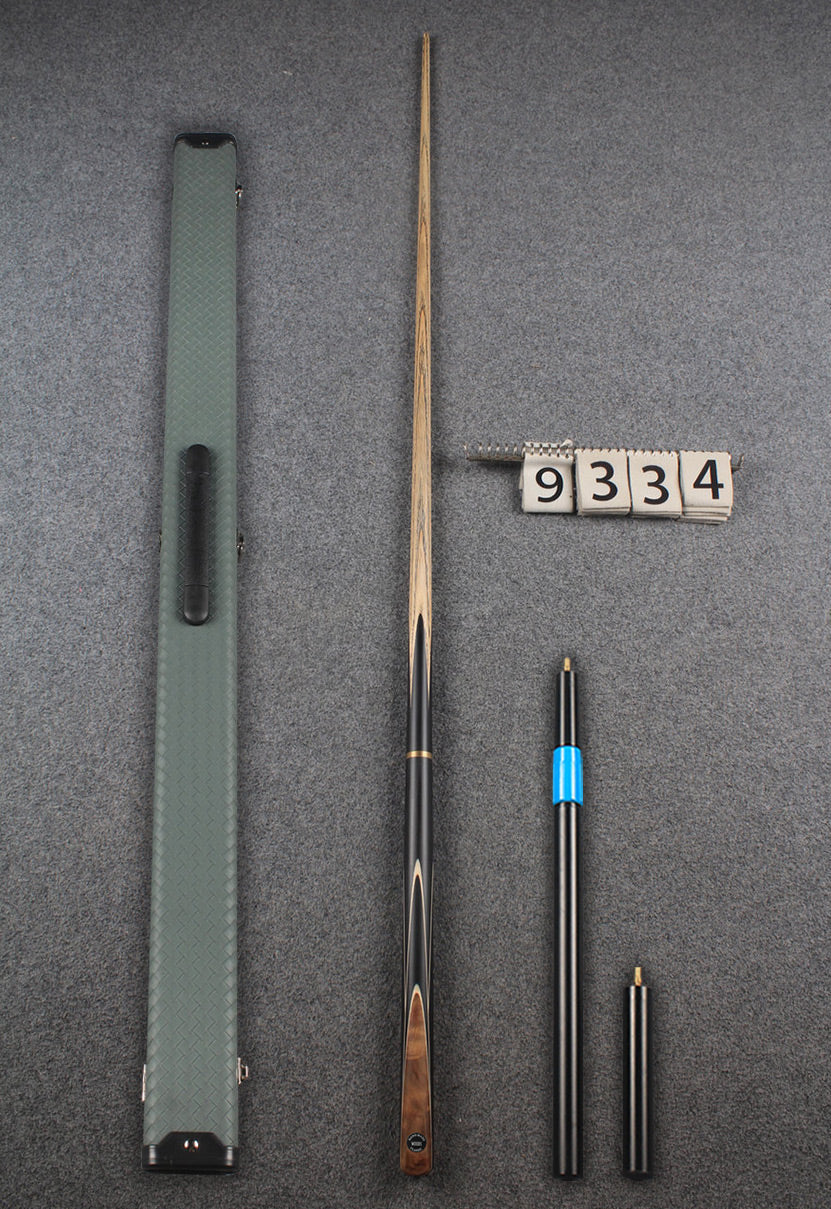 3/4 ash snooker cue #9334 WOODS CUES
