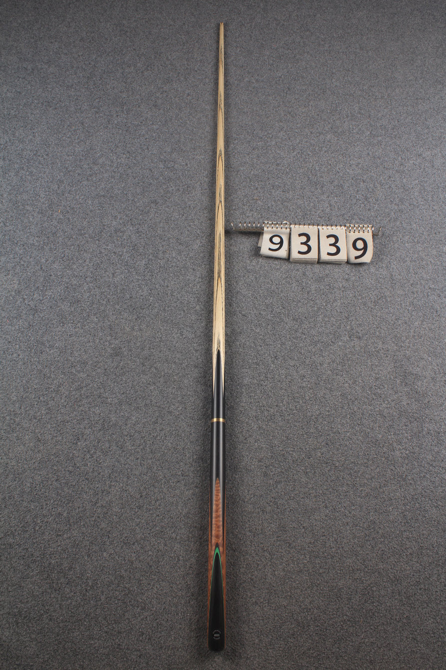 3/4 ash snooker cue #9339 WOODS CUES
