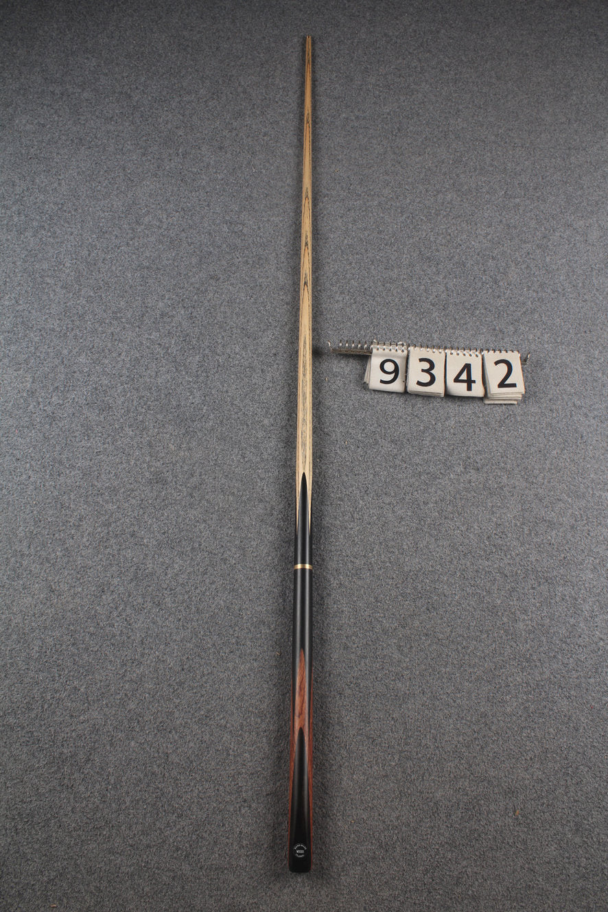 3/4 ash chinese 8 ball pool cue #9342 WOODS CUES