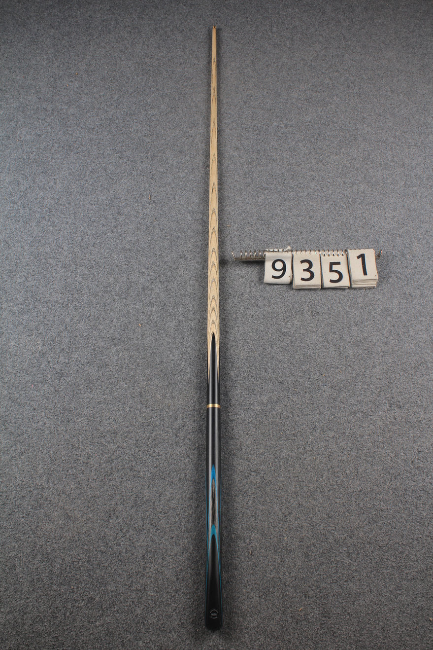 3/4 ash snooker cue #9351 WOODS CUES