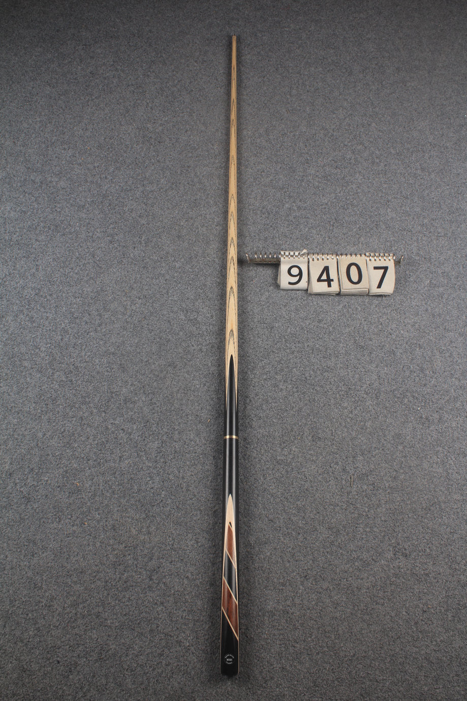 3/4 ash snooker cue #9407 WOODS CUES