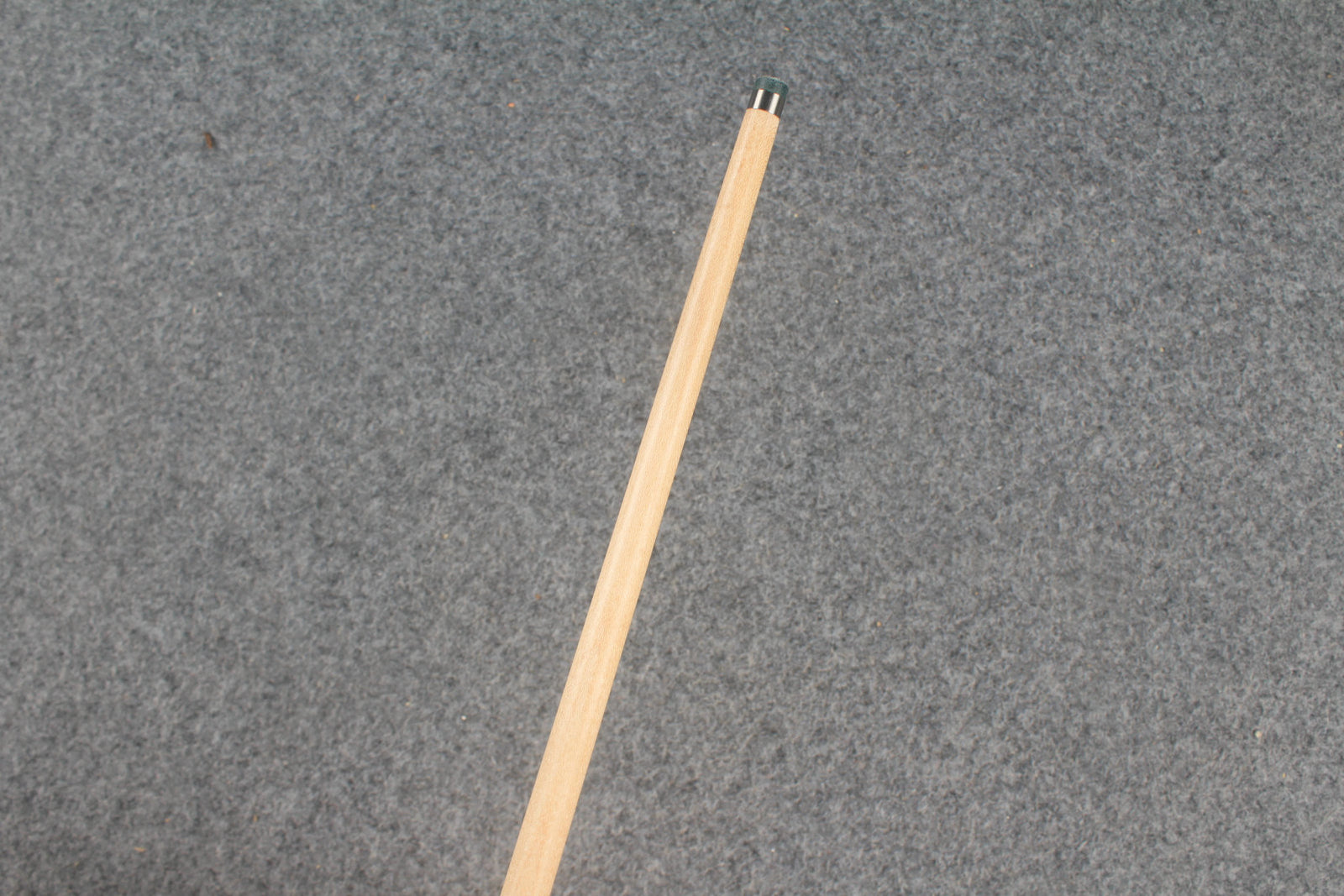 3/4 maple english pool cue #9432