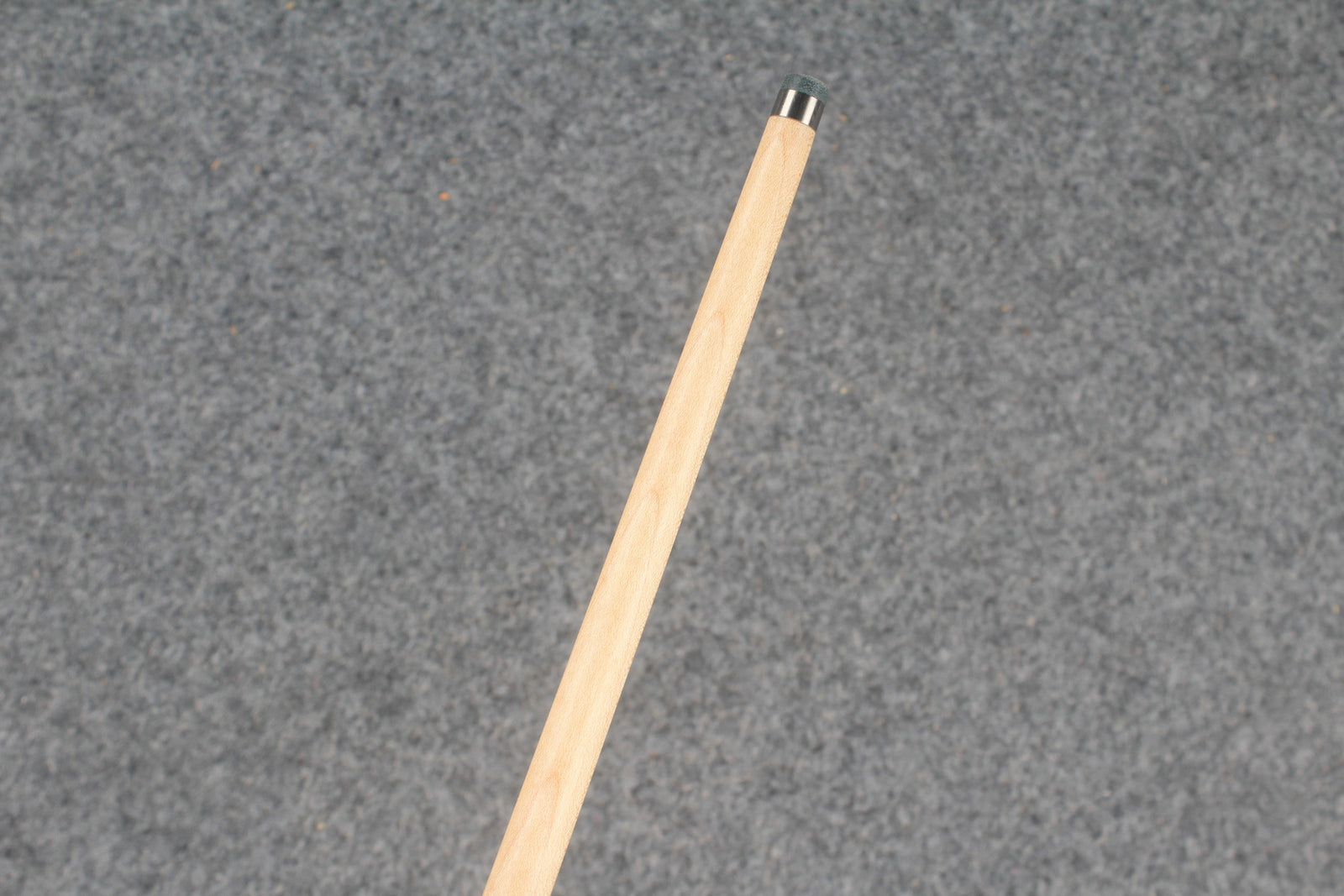 3/4 maple english pool cue #9435