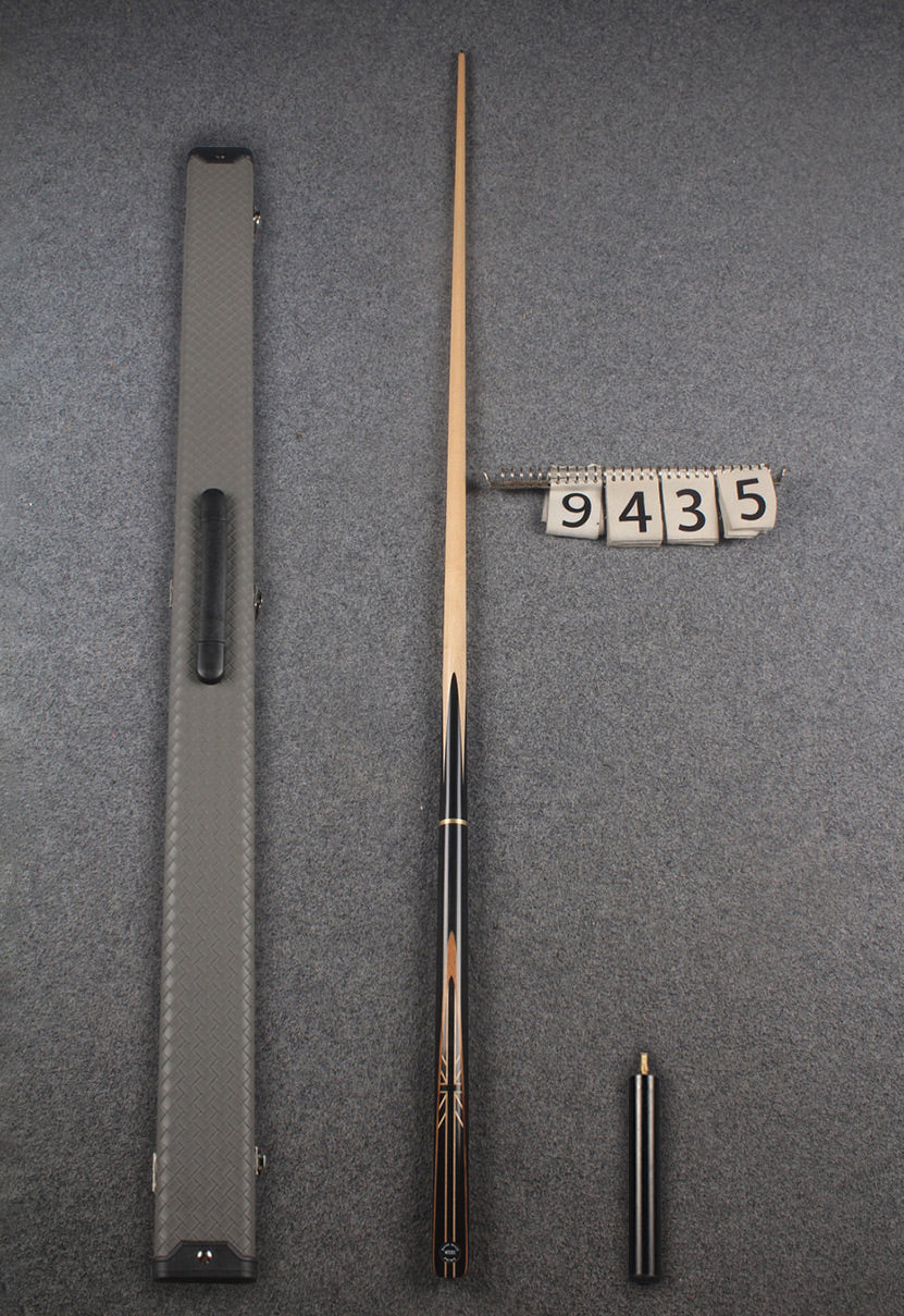 3/4 maple english pool cue #9435
