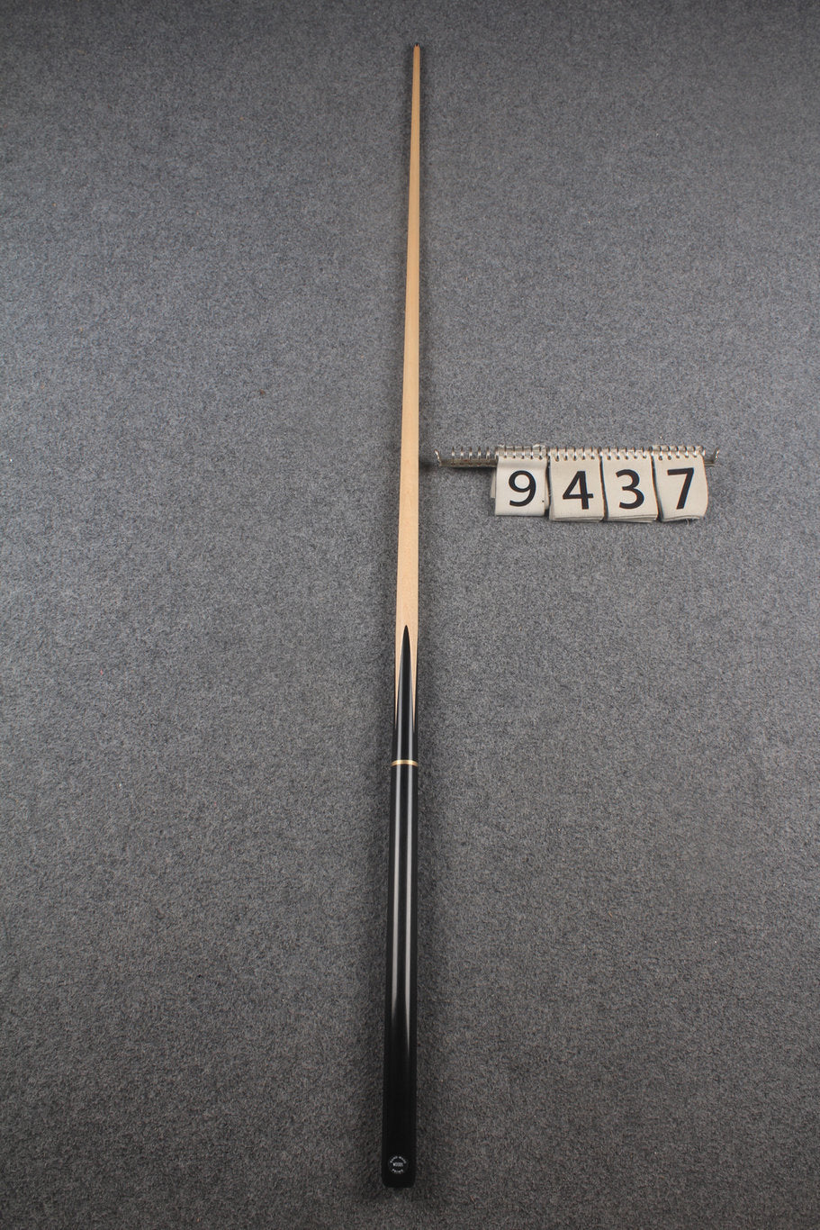 3/4 maple english pool cue #9437