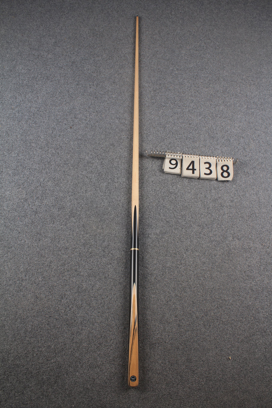 3/4 maple english pool cue #9438