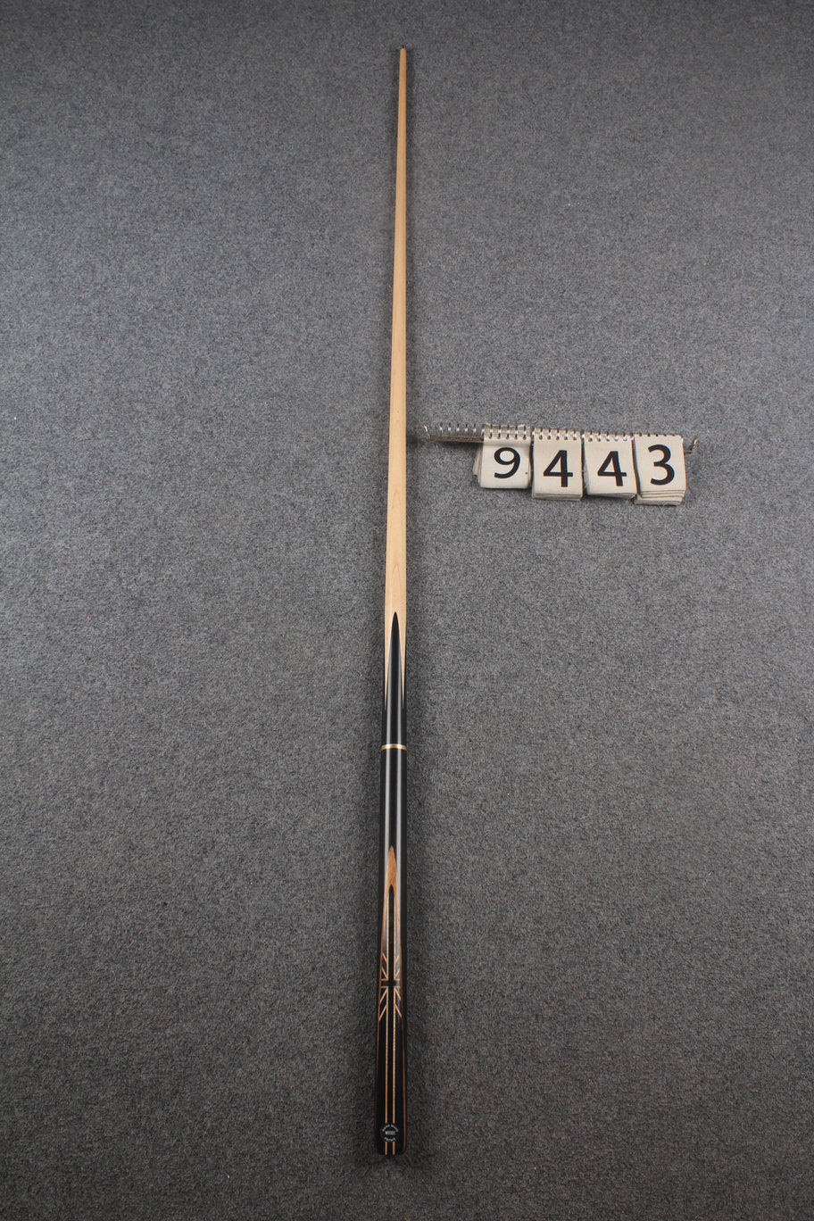 3/4 maple english pool cue #9443