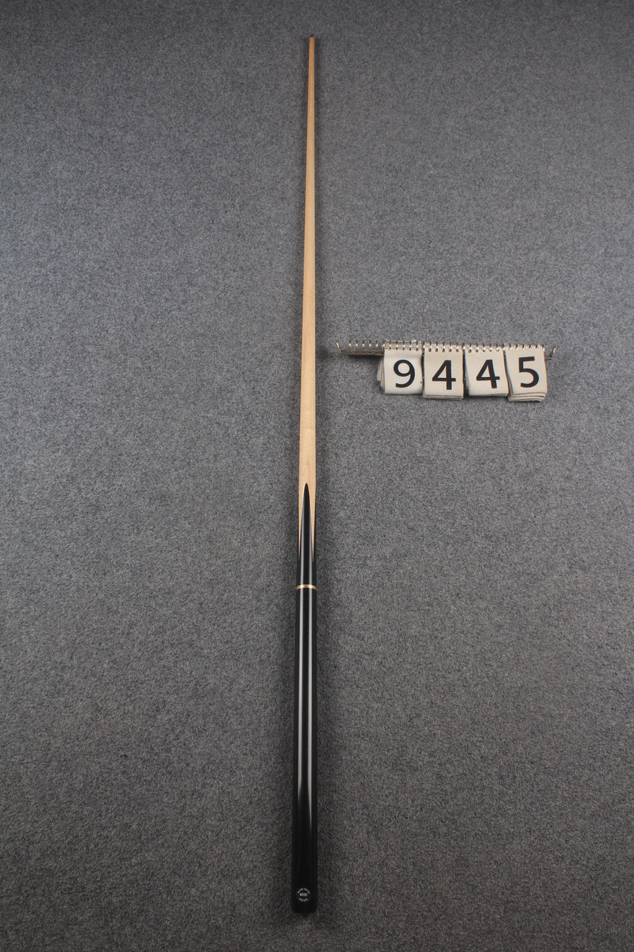 3/4 maple english pool cue #9445