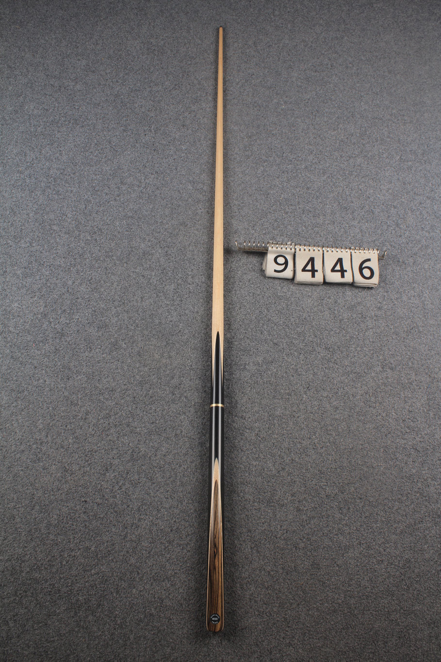 3/4 maple english pool cue #9446
